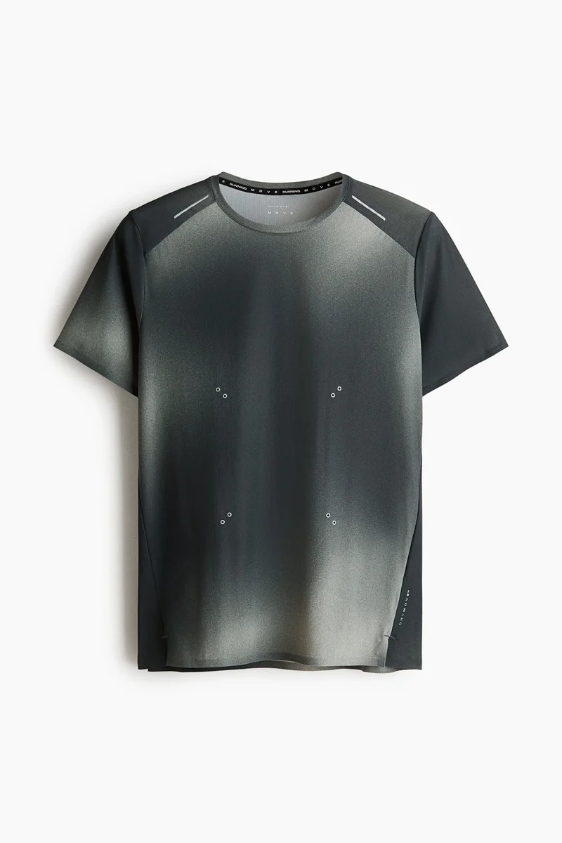 اتش اند ام تي-شيرت ركض خفيف بلمسة تبريد